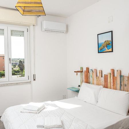 Guest House - Affittacamere Green Apartment - By Faendho Porto Torres Eksteriør bilde