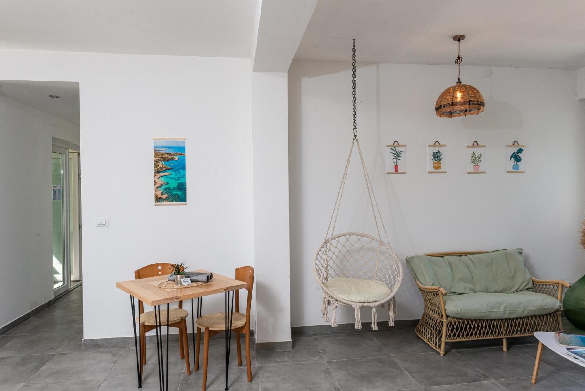 Guest House - Affittacamere Green Apartment - By Faendho Porto Torres Eksteriør bilde