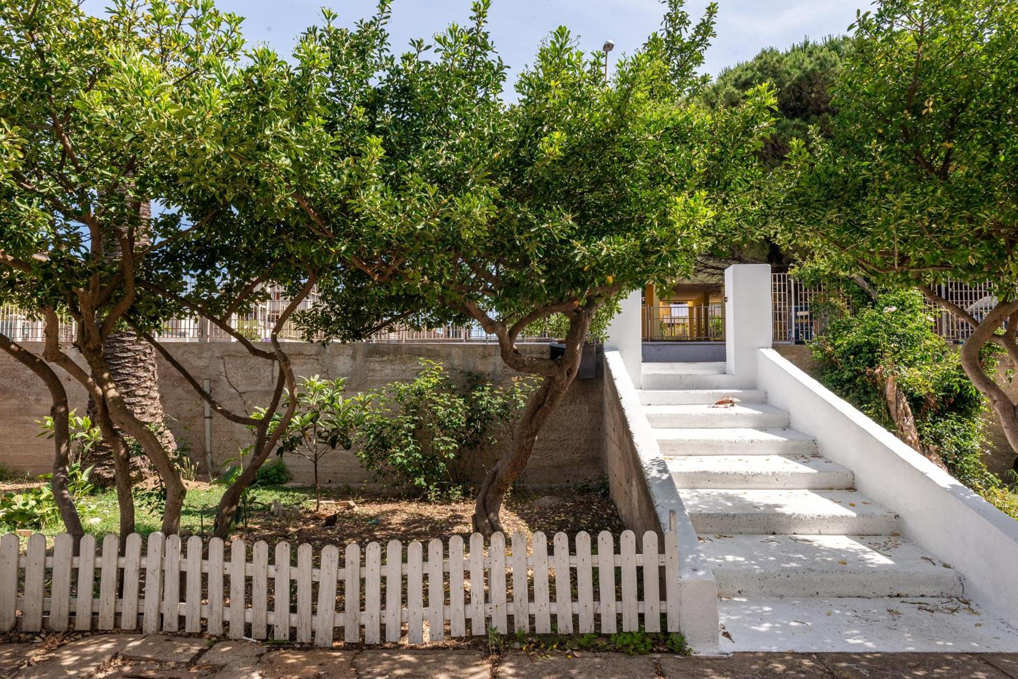 Guest House - Affittacamere Green Apartment - By Faendho Porto Torres Eksteriør bilde