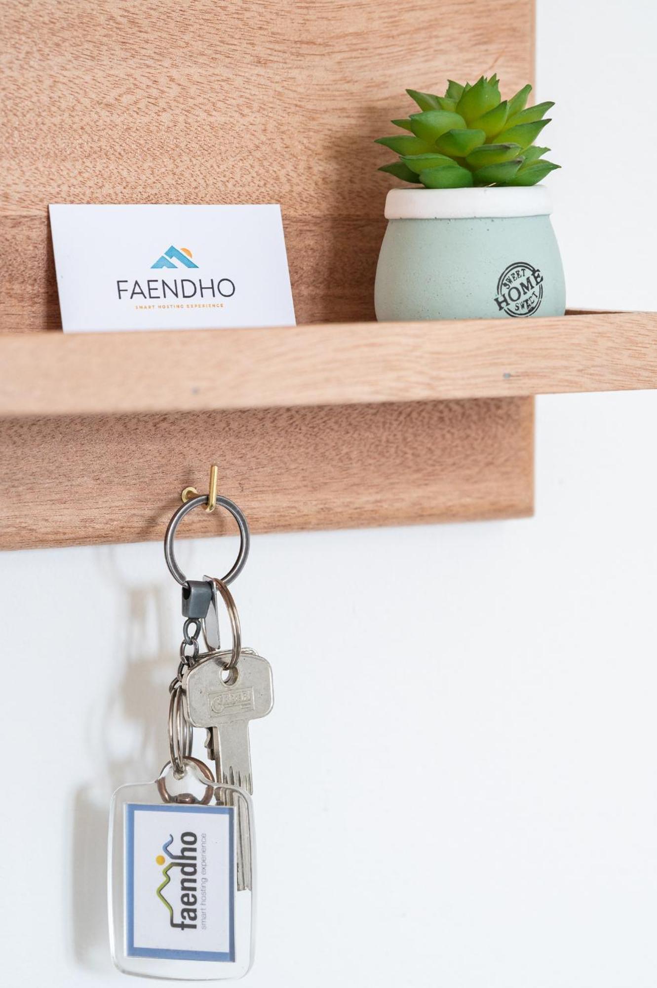 Guest House - Affittacamere Green Apartment - By Faendho Porto Torres Eksteriør bilde