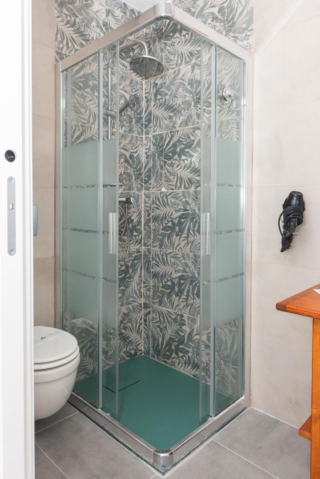 Guest House - Affittacamere Green Apartment - By Faendho Porto Torres Eksteriør bilde